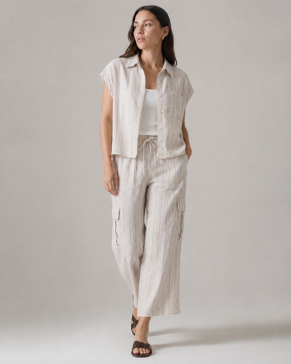 Ellen Tracy Linen-Blend Shirt and Linen-blend Cropped Cargo Pants, size L